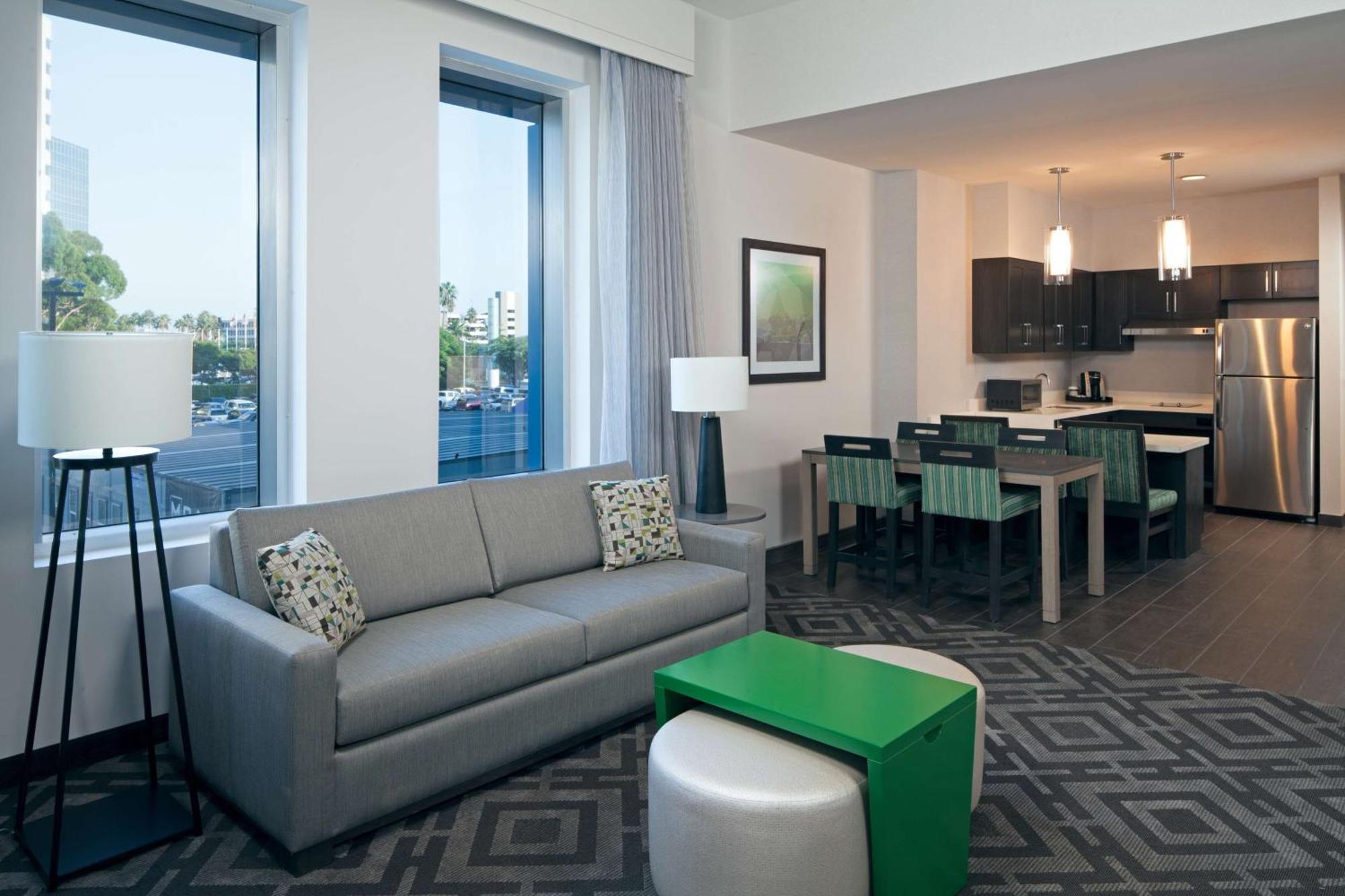 โฮมวู้ด สวีท บาย ฮิลตัน ลอสแองเจลิส อินเตอร์เนชันแนล แอร์พอร์ต Hotel ลอสแอนเจลิส ภายนอก รูปภาพ