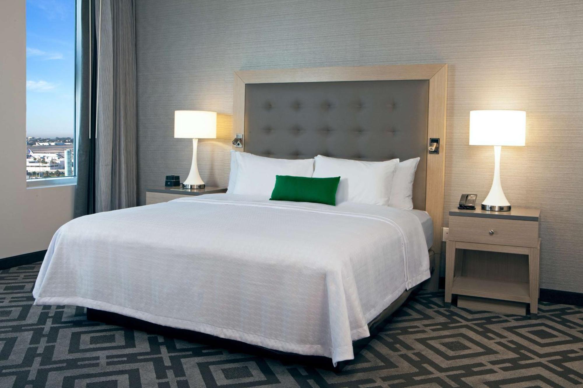 โฮมวู้ด สวีท บาย ฮิลตัน ลอสแองเจลิส อินเตอร์เนชันแนล แอร์พอร์ต Hotel ลอสแอนเจลิส ภายนอก รูปภาพ